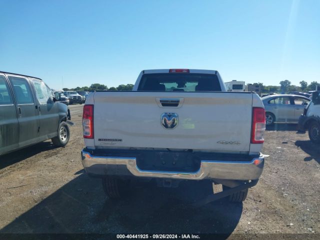 3C6UR5DL3KG605581 RAM 2500 Big Horn  4x4 6'4 Box
