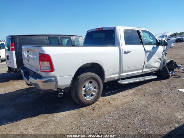 3C6UR5DL3KG605581 RAM 2500 Big Horn  4x4 6'4 Box