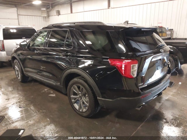 Ford EXPLORER XLT 2021 1FMSK8DH2MGA50196 Image 3