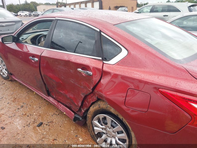 Nissan Altima 2.5 S 2016 1N4AL3AP3GN318481 Image 6