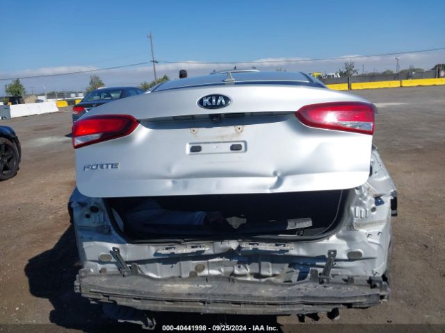 3KPFL4A7XHE009022 KIA FORTE LX