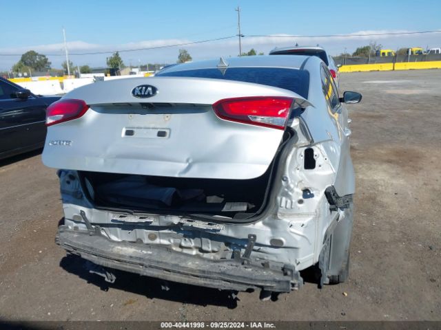 3KPFL4A7XHE009022 KIA FORTE LX