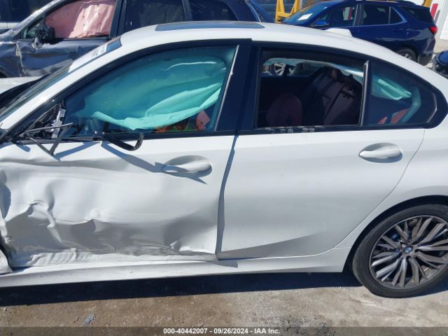 3MW89FF0XP8D42703 BMW 330i Xdrive