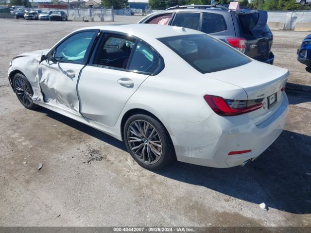 3MW89FF0XP8D42703 BMW 330i Xdrive