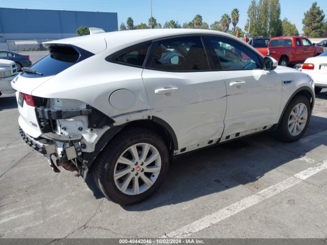 2018 JAGUAR E-PACE SADFJ2FX0J1Z31315 Photo 3