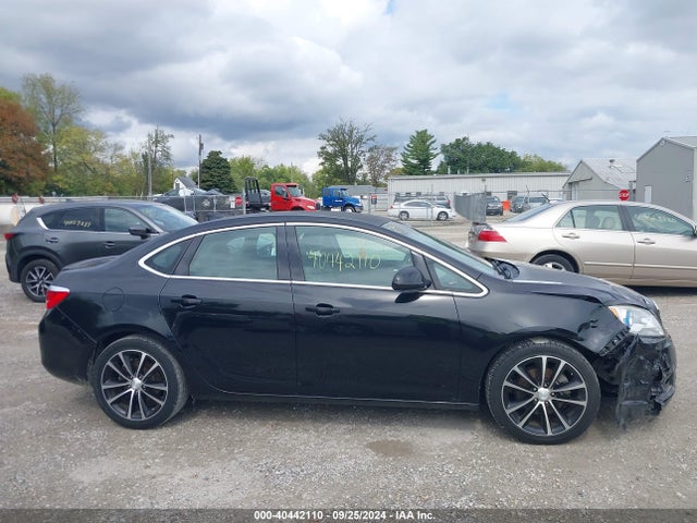 1G4PR5SKXH4109811 Buick Verano Sport Touring