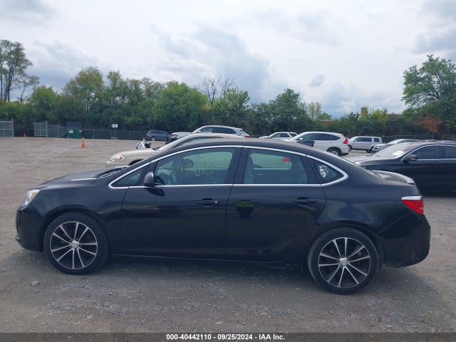 1G4PR5SKXH4109811 Buick Verano Sport Touring