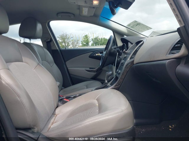 1G4PR5SKXH4109811 Buick Verano Sport Touring