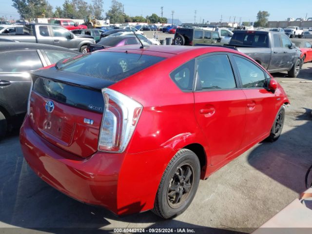 JTDKN3DU6F0460183 Toyota Prius Three