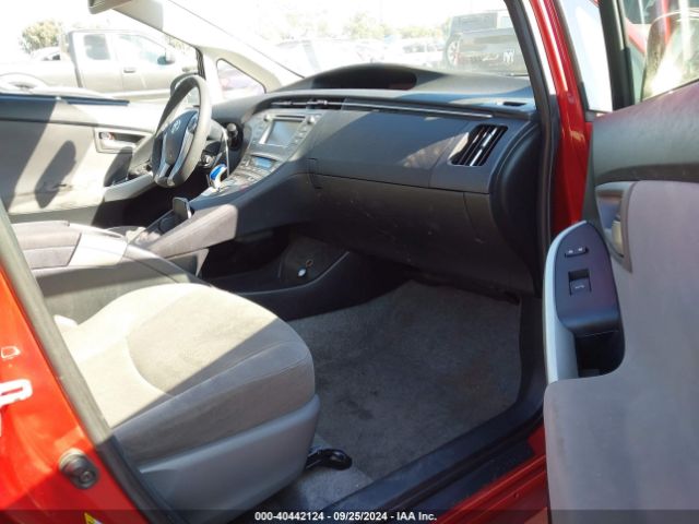 JTDKN3DU6F0460183 Toyota Prius Three