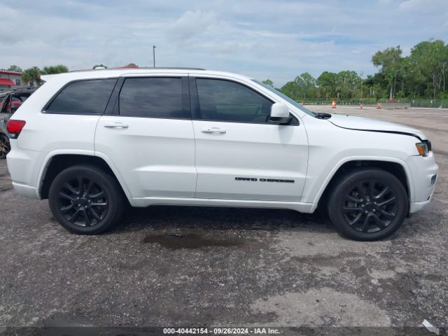 1C4RJEAG0MC719072 Jeep Grand Cherokee Laredo X 4x2
