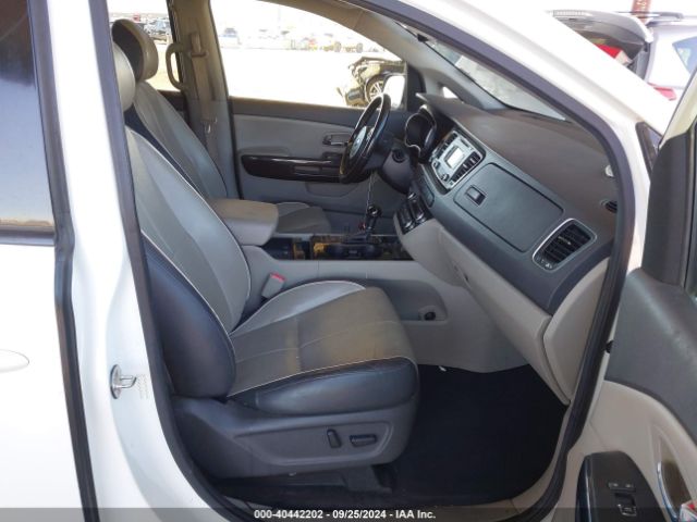 KNDMC5C16G6083936 KIA SEDONA EX