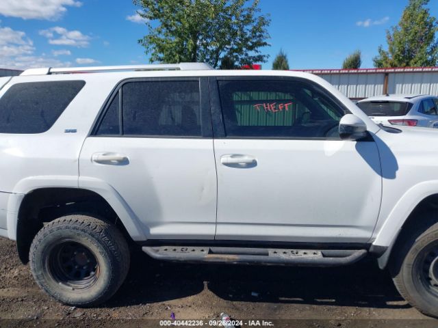 JTEBU5JR2G5305564 Toyota 4RUNNER SR5