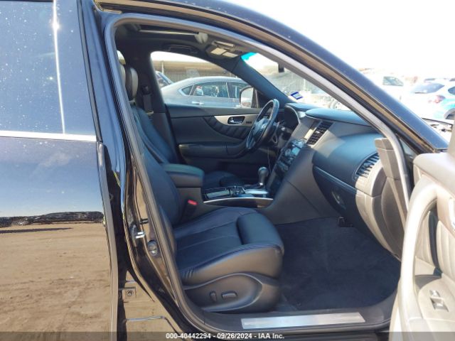JN8CS1MW4GM752268 Infiniti QX70