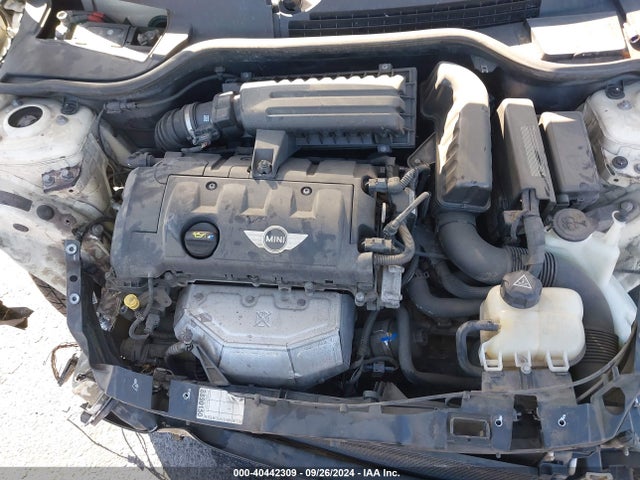 2011 MINI COOPER WMWSU3C51BT093485 Photo 9