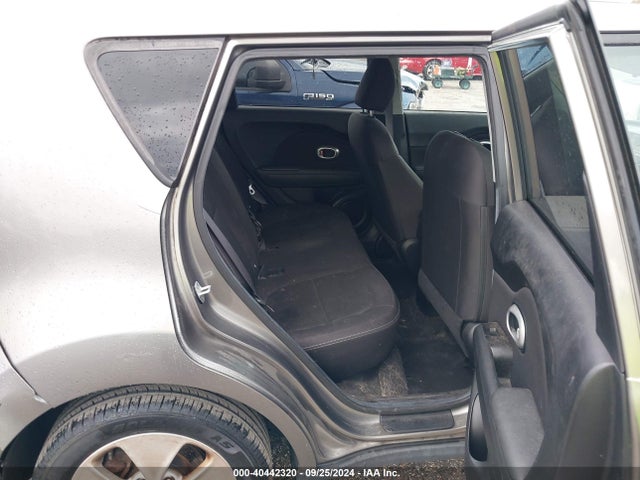 KIA Soul 2015 KNDJN2A22F7202145 Image 8