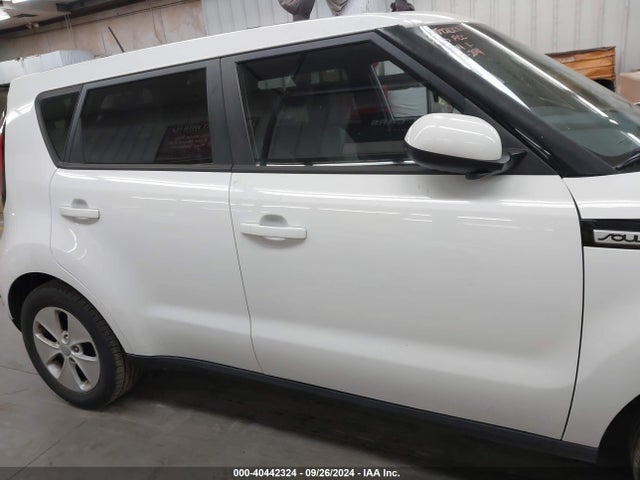 KIA Soul 2015 KNDJN2A29F7144194 Image 13