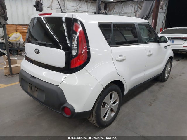 KIA Soul 2015 KNDJN2A29F7144194 Image 4