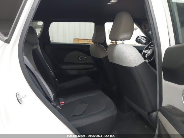 KIA Soul 2015 KNDJN2A29F7144194 Image 8