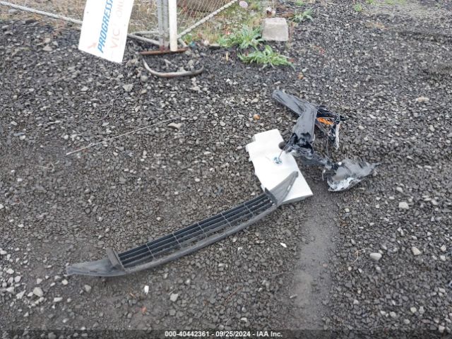 JTDKARFU7H3538306 Toyota Prius