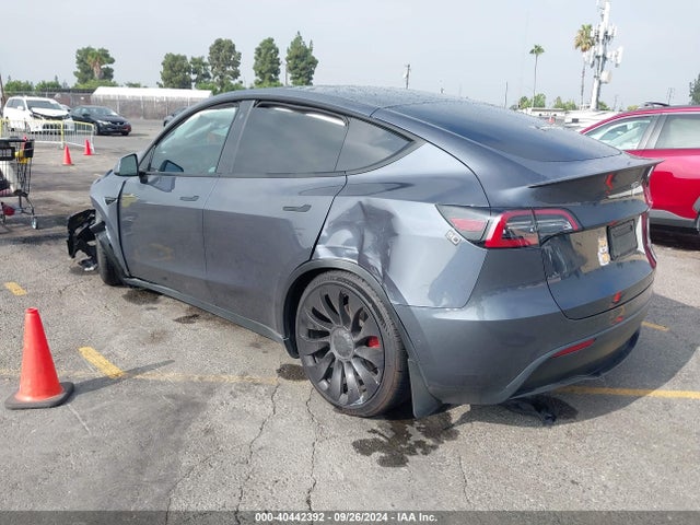 2022 TESLA MODEL Y 7SAYGDEF2NF505911 Photo 2