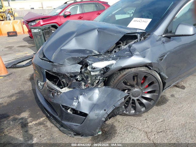 2022 TESLA MODEL Y 7SAYGDEF2NF505911 Photo 5