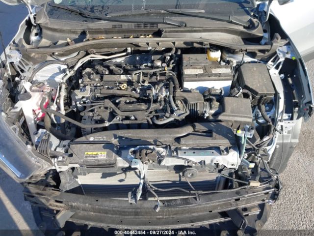 7MUCAAAG5PV048294 Toyota Corolla Cross Le