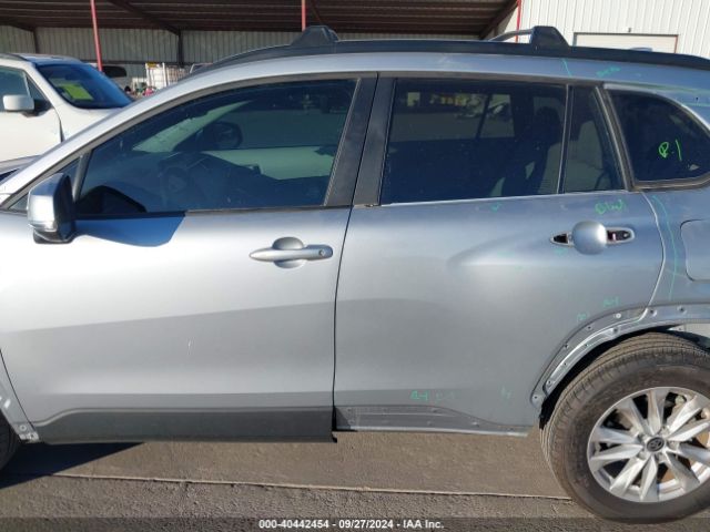 7MUCAAAG5PV048294 Toyota Corolla Cross Le