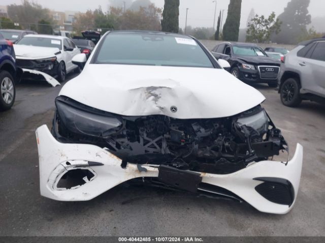 W1KEG1CB5PF017894 Mercedes-Benz Eqe 350 4matic