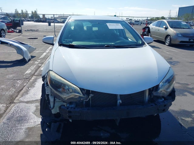 Toyota COROLLA LE 2015 5YFBURHE9FP232693 Image 13