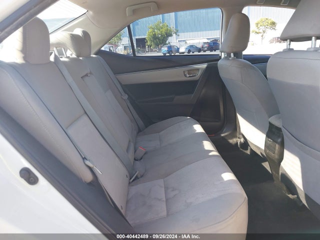 Toyota COROLLA LE 2015 5YFBURHE9FP232693 Image 8