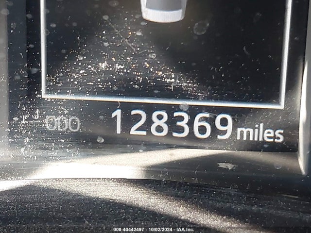 Toyota COROLLA SE 2017 5YFBURHE0HP618910 Image 16