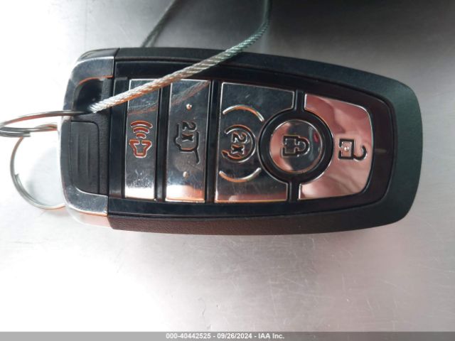 5LM5J7XC6LGL01212 Lincoln Aviator Reserve