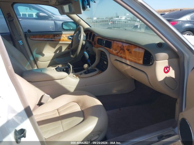 2001 JAGUAR XJ8 SAJDA14C21LF21444 Photo 4