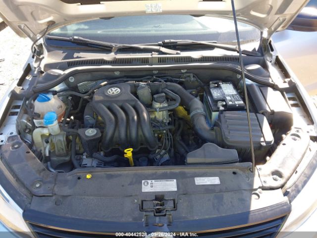 3VW2K7AJ5EM224286 Volkswagen Jetta 2.0l S