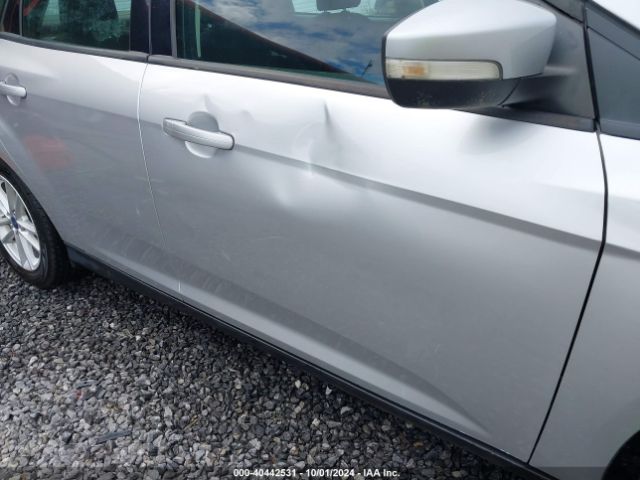 1FADP3F2XGL373875 Ford FOCUS SE