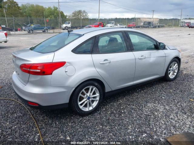 1FADP3F2XGL373875 Ford FOCUS SE