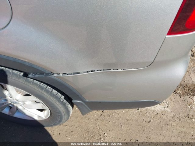 5XYKT3A60FG661857 KIA SORENTO LX
