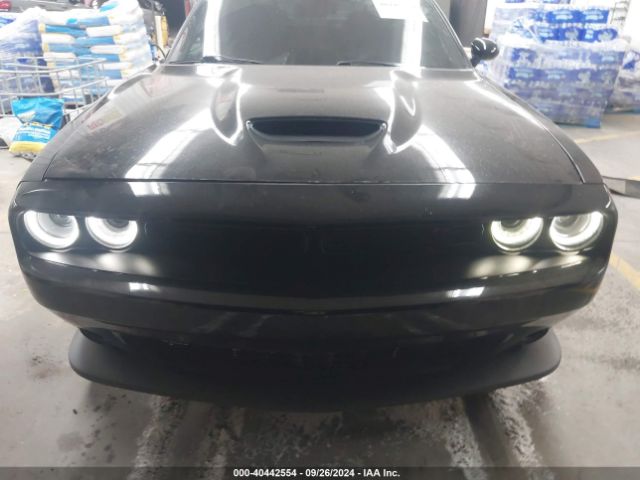 2C3CDZBT7KH731945 Dodge Challenger R/t