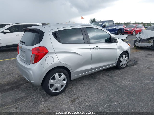 Chevrolet Spark Ls Cvt 2017 KL8CB6SA4HC771340 Image 4