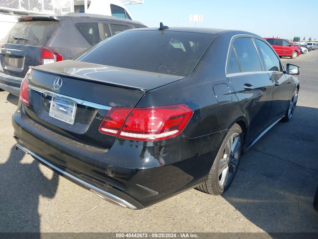 Mercedes-Benz E 350 2016 WDDHF5KB2GB208480 Image 4