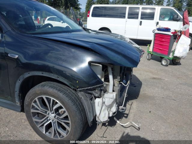 JA4AR3AW4JU003115 Mitsubishi Outlander Sport 2.4 Se