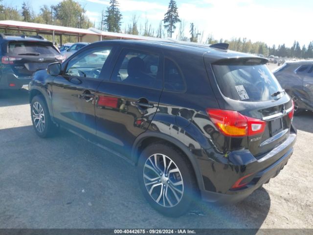 JA4AR3AW4JU003115 Mitsubishi Outlander Sport 2.4 Se