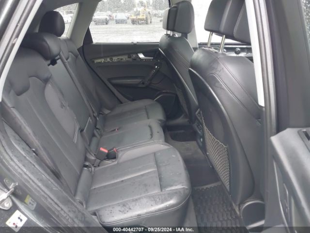 WA1CNAFY2J2200301 Audi Q5 2.0t Premium/2.0t Tech Premium