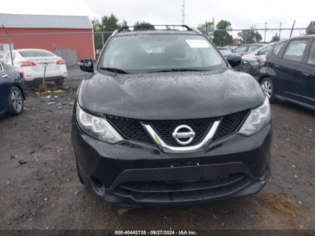 JN1BJ1CR6HW142385 Nissan Rogue Sport Sv