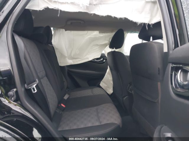JN1BJ1CR6HW142385 Nissan Rogue Sport Sv