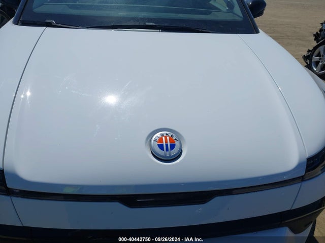 Fisker Ocean One 2023 VCF1ZBU28PG003196 Image 10