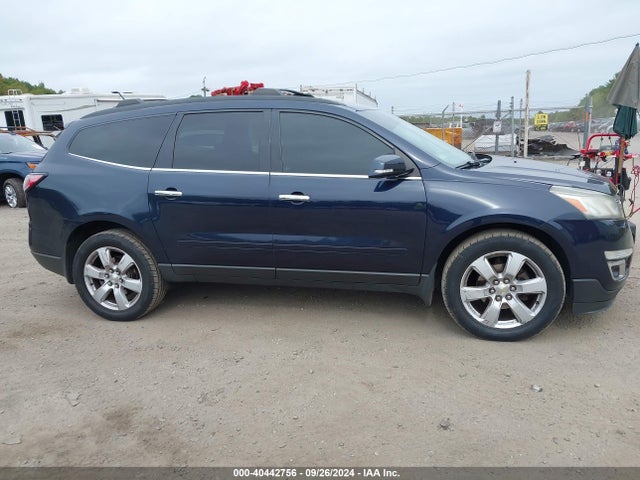Chevrolet Traverse Lt 2017 1GNKVGKD4HJ232455 Image 13