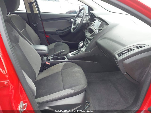 Ford FOCUS SE 2014 1FADP3F26EL421644 Image 5