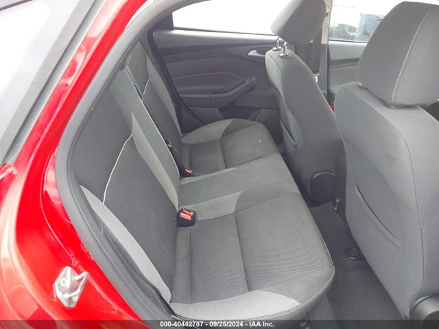 Ford FOCUS SE 2014 1FADP3F26EL421644 Image 8